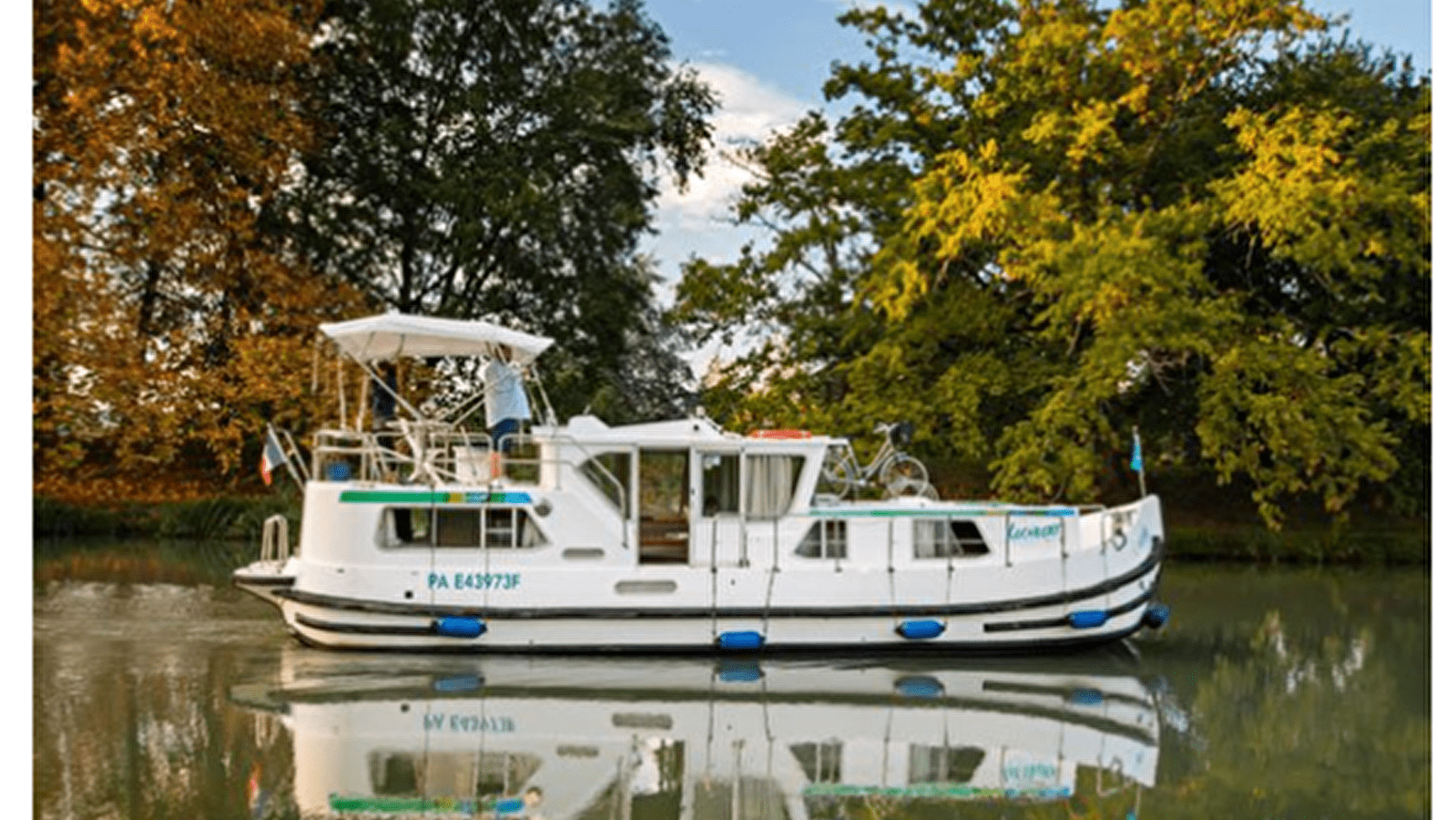 Location de pénichettes Locaboat Plaisance