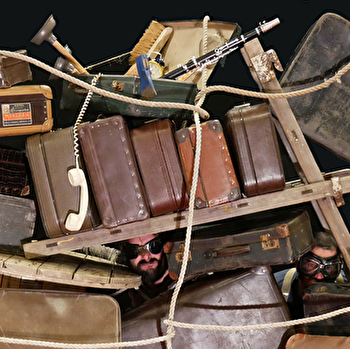 Des Valises et Nous! - Spectacle Futile - Cie Les Sous Fifres - MARIGNY-L'EGLISE