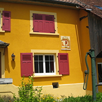 La Ferme aux Cadrans Solaires - MONTREUX-CHATEAU