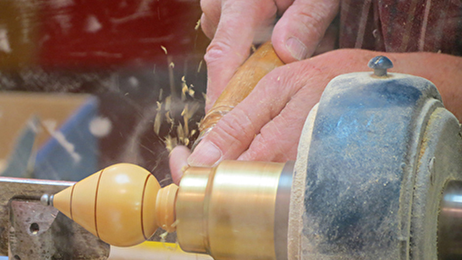 Démonstration tourneur sur bois