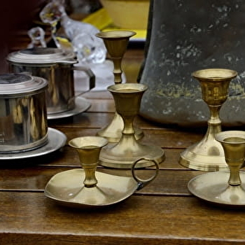 Brocante - SAINT-HONORE-LES-BAINS