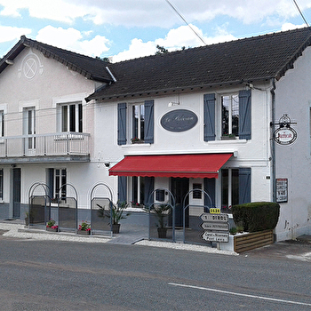 Le Poteau - RUAGES