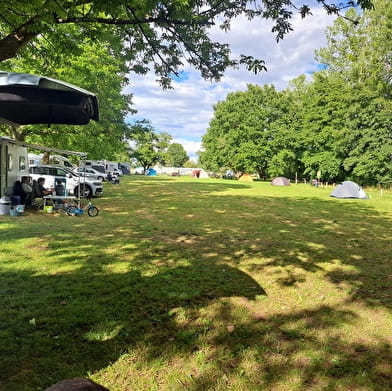 Camping La Plage à Autet 