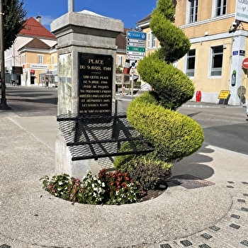 Place du 9 avril 1944 - SAINT-CLAUDE