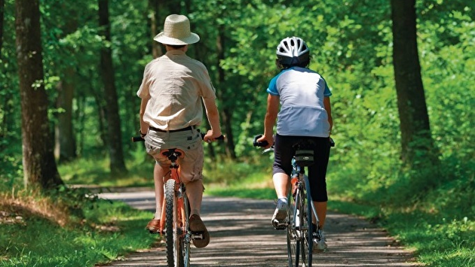 Balade à vélo dans la forêt de Chailluz