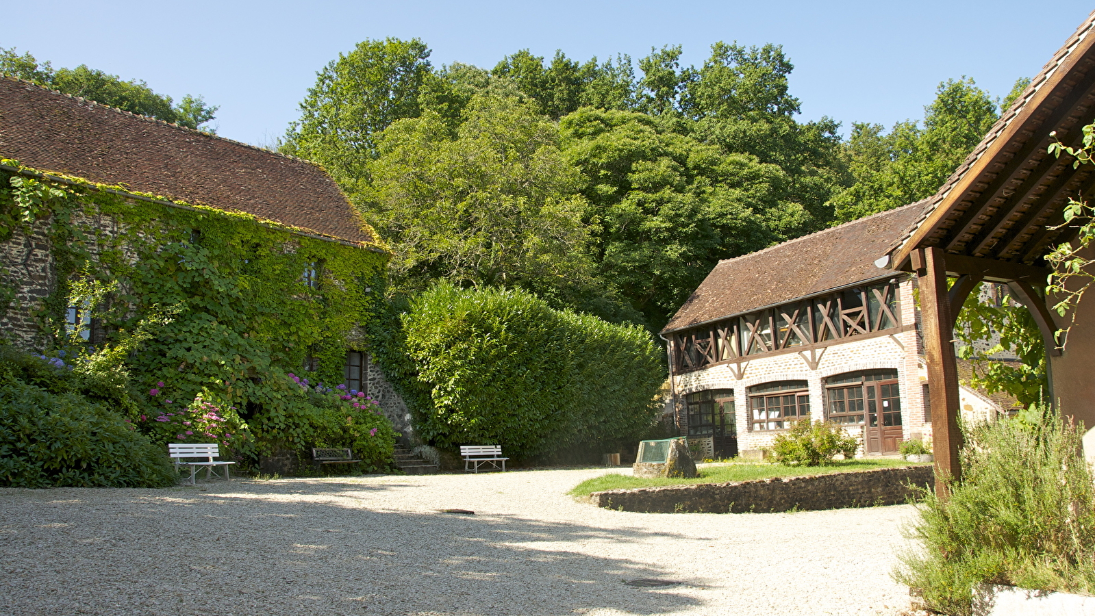 La Métairie Bruyère - Centre d'Art Graphique