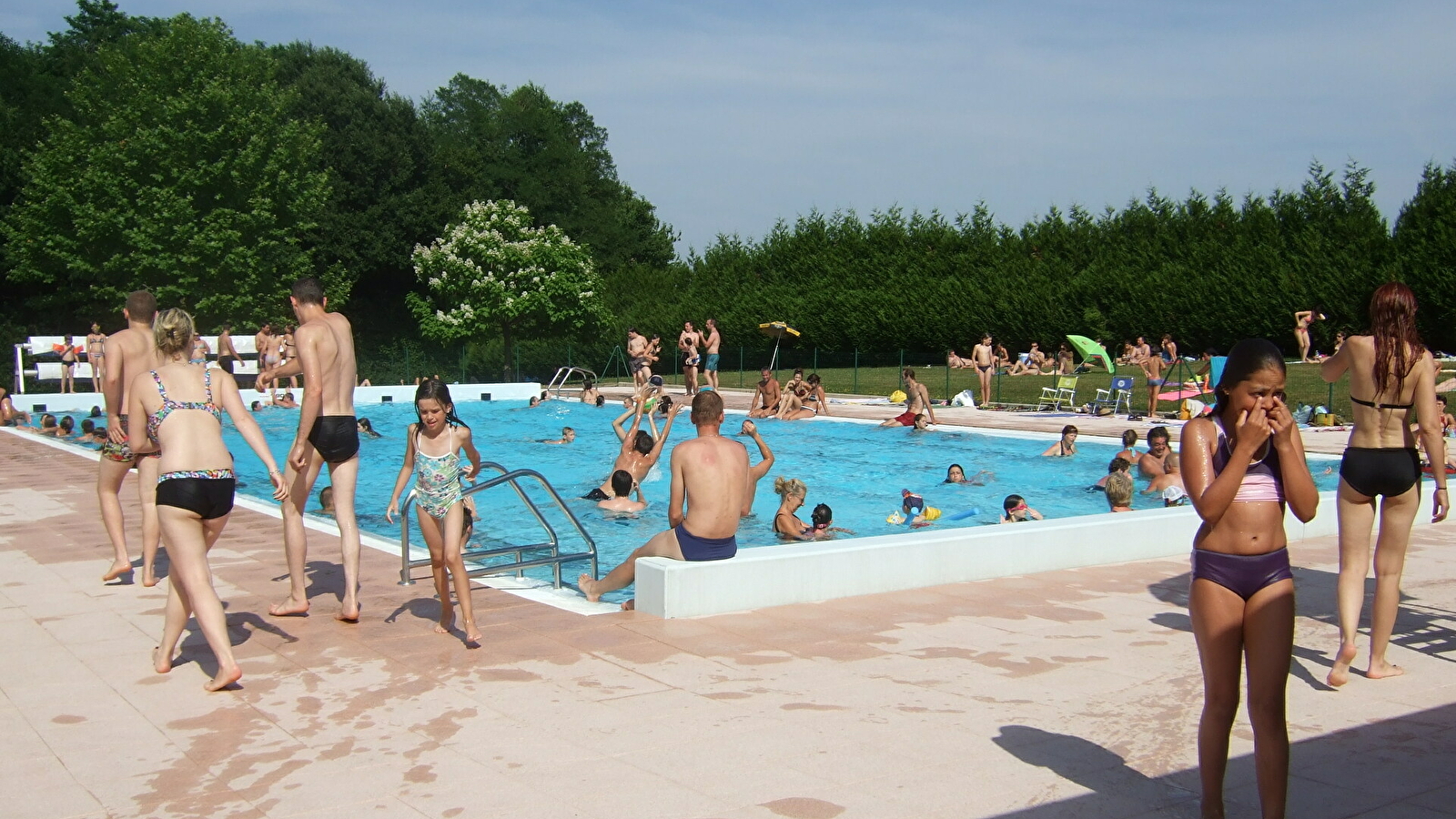 Piscine 'La fontaine aux fées'