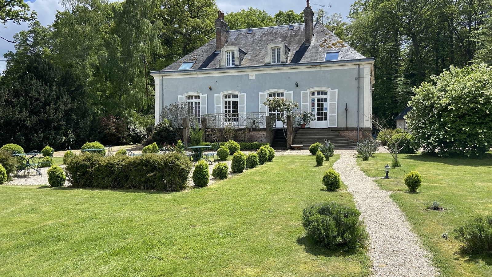 Hôtel Les Grands Chênes