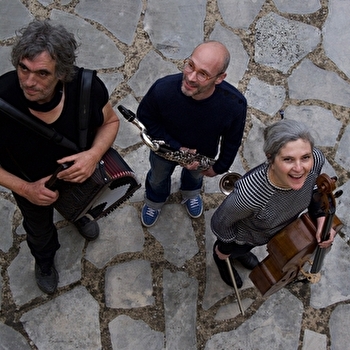 Terra Aspera en concert - LUZY
