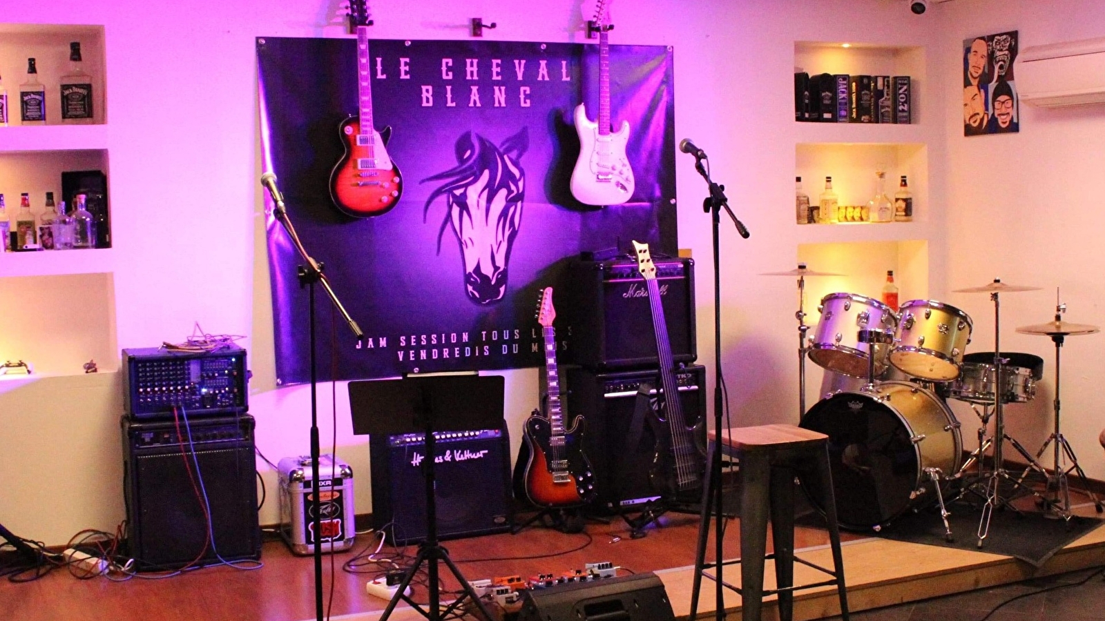 Le Cheval Blanc