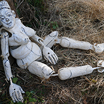 Sculptures Au Jardin - ESCOLIVES-SAINTE-CAMILLE