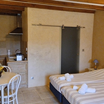 Gite Le Petit Nid - CHATEAUNEUF