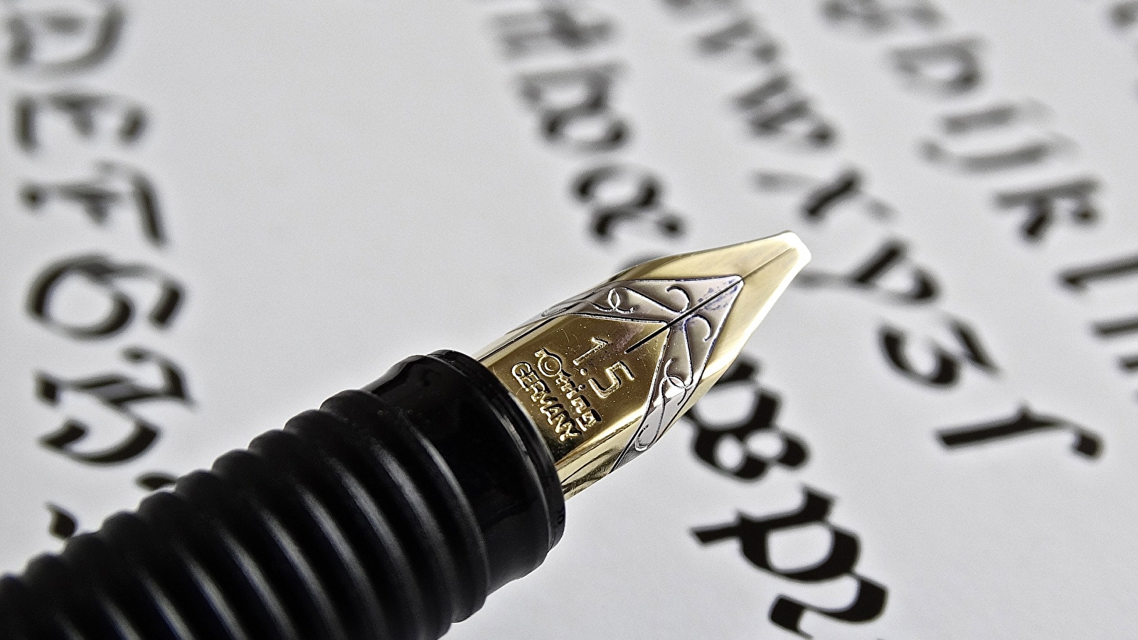 Calligraphie latine