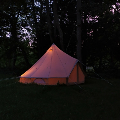 Camping Onlycamp Les Berges de l'Yonne
