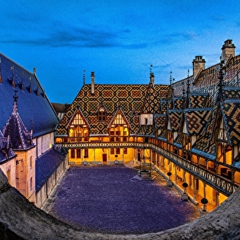 Hôtel-Dieu - Hospices de Beaune
Programmation 2025
Nuit étoilée / Astronomie - BEAUNE