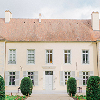 Domaine de l'Abbaye de Maizières - Le Château - SAINT-LOUP-GEANGES