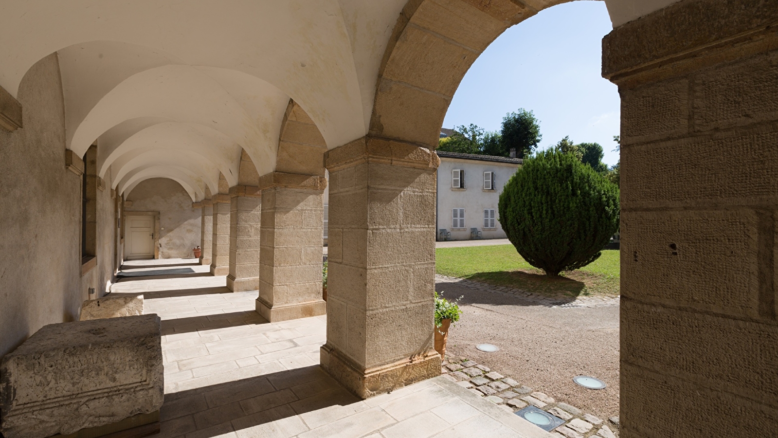 Visite ludique en famille 'Architecture, des cordes à mon arc'