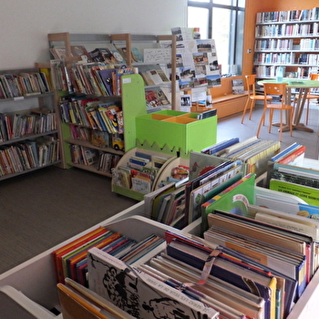 Bibliothèque - SAUVIGNY-LES-BOIS