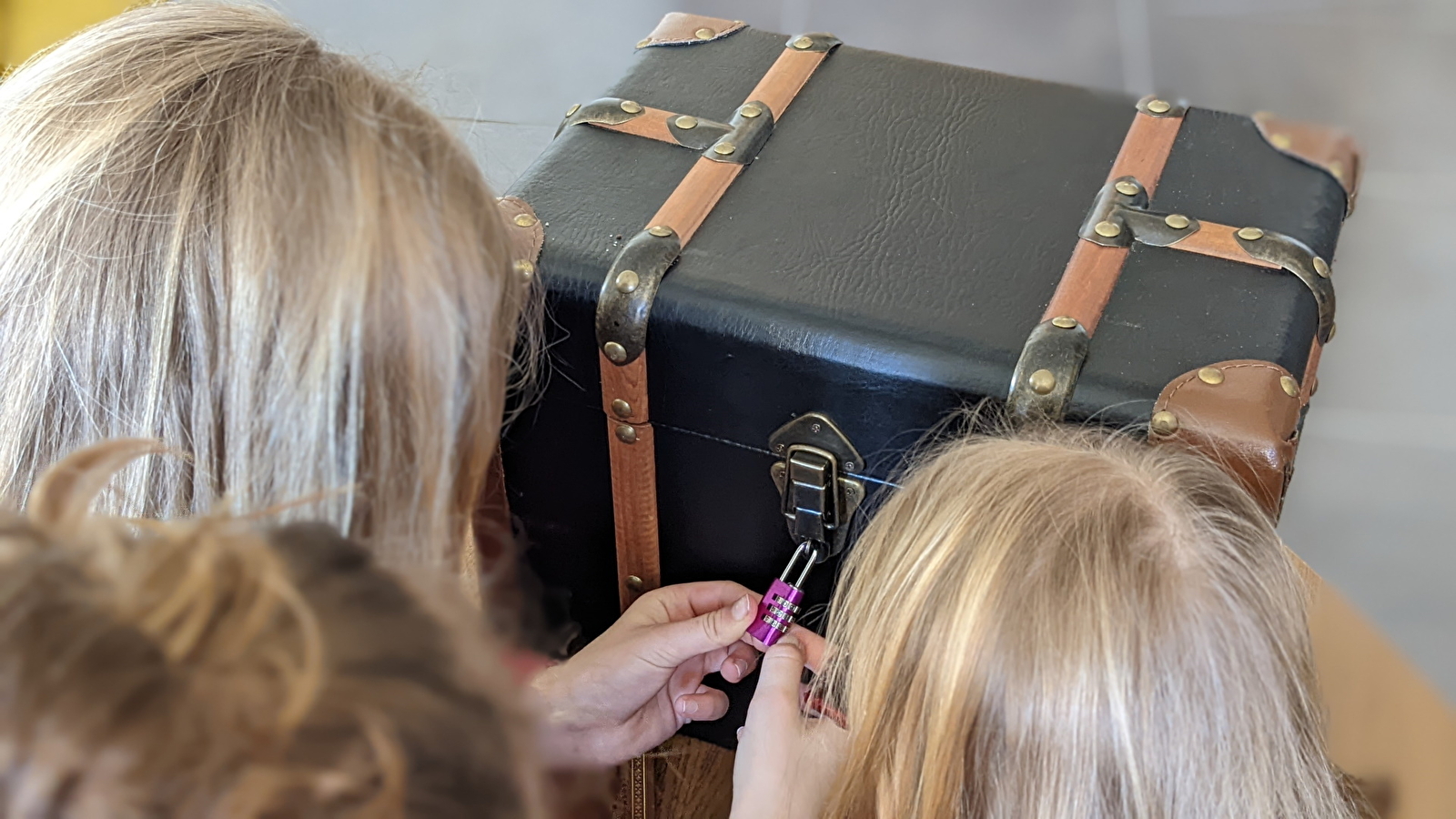 Escape box - L'escape game s'invite chez vous !
