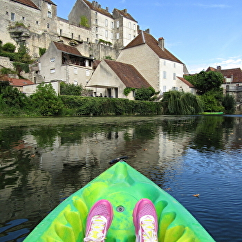Pagayer sur l'Ognon (canoë-Kayak) - Onlycamp Pesmes - PESMES