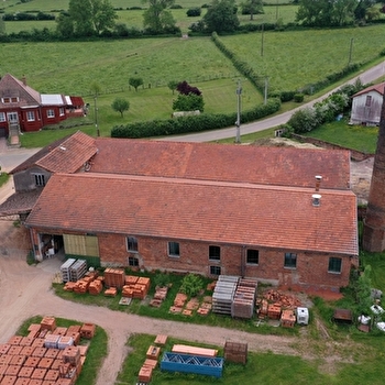 Visite guidée de la tuilerie Laurent - NAN-SOUS-THIL