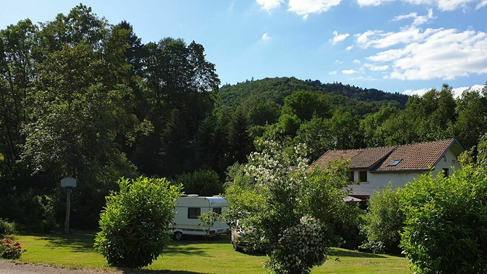 Aire de services et stationnement Chez l'habitant