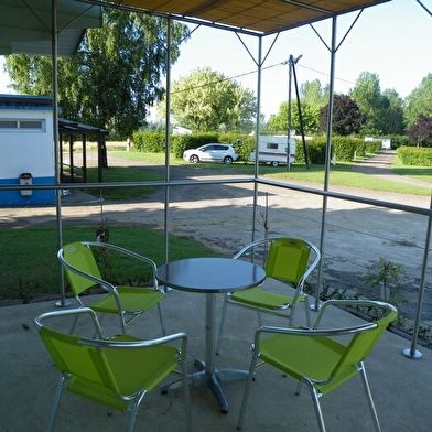 Aire  de camping-cars