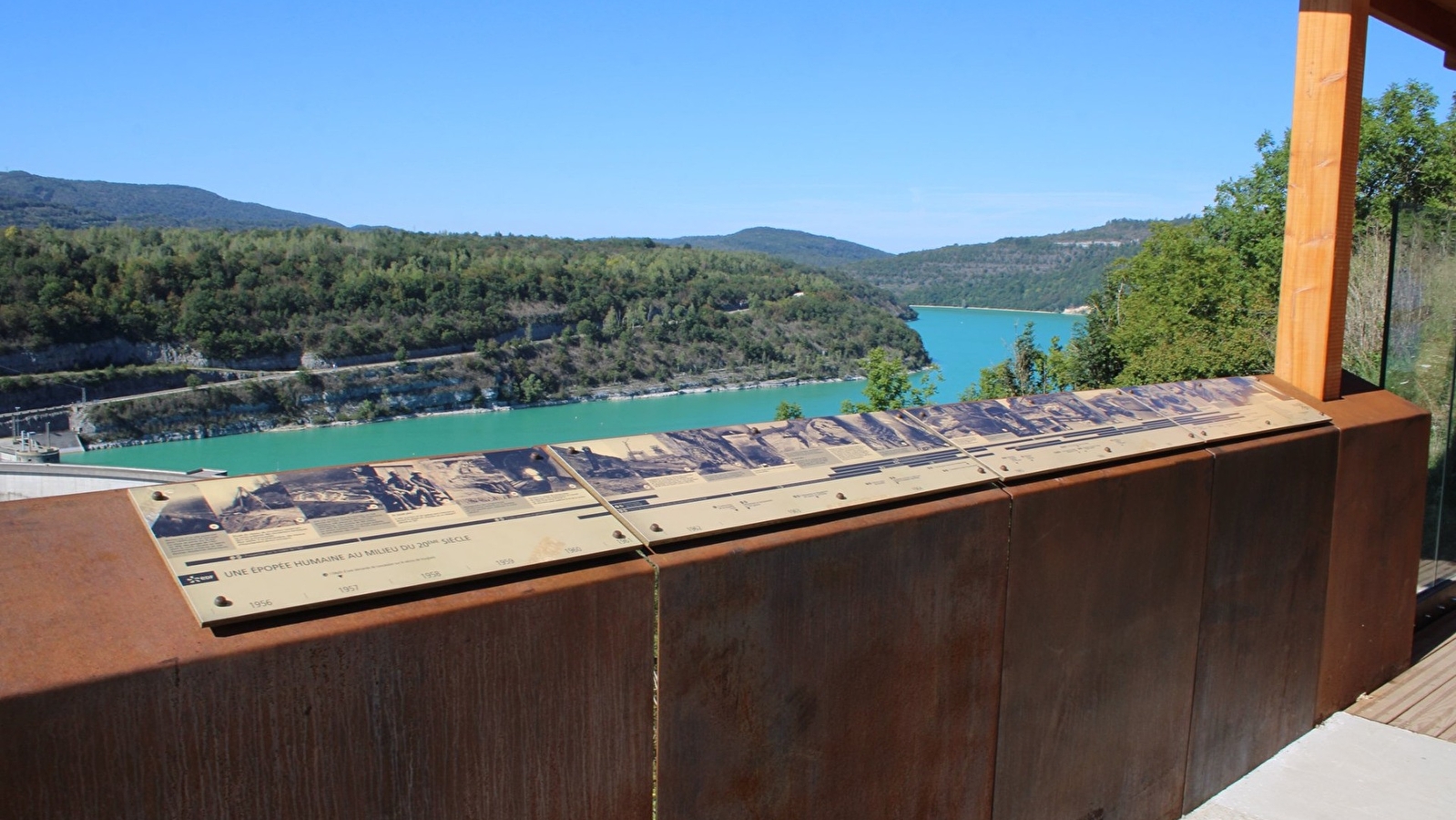 Belvédère du barrage de Vouglans