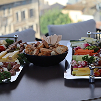 Déjeuner Planches & Dégustation au Skybar 360**** - MACON