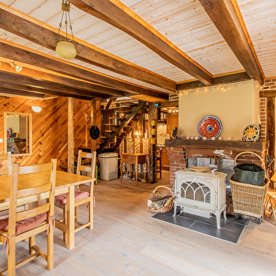 A l’Ombre des Acacias