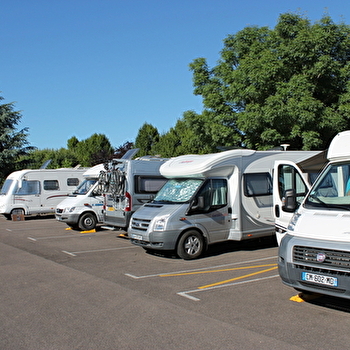 Aire de service pour les camping-cars - GIVRY