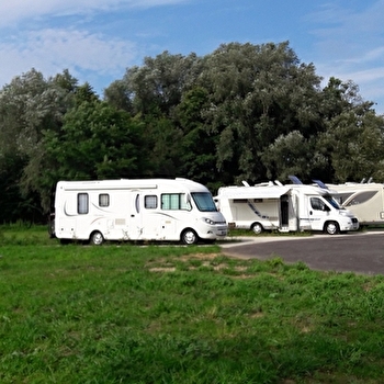 Aire de camping car - SCEY-SUR-SAONE-ET-SAINT-ALBIN
