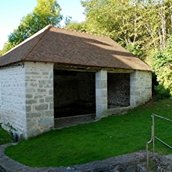 Lavoir d'Aubaine - AUBAINE