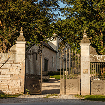 Brocante - CHAPAIZE