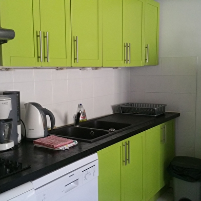 Gîtes de Montvaltin - Appartement 8 pers en rdc