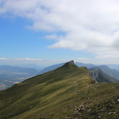 Grande Traversée du Jura à pied : De Culoz à la Borne au Lion