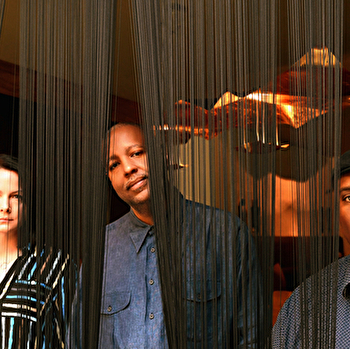 Concert - D'Jazz Nevers Festival : Gautier Garrigue + Kris Davis Trio - NEVERS