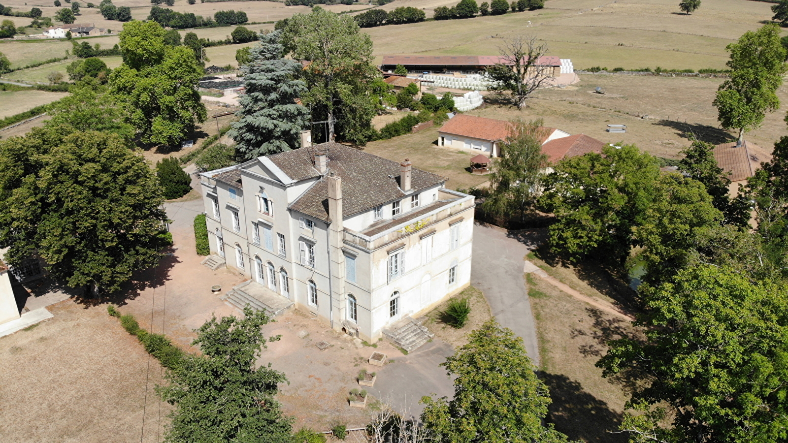 Le Château - Maison Familiale Rurale du Clunisois