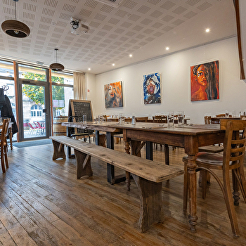FRANQUETTE bar à vivre - COUCHEY
