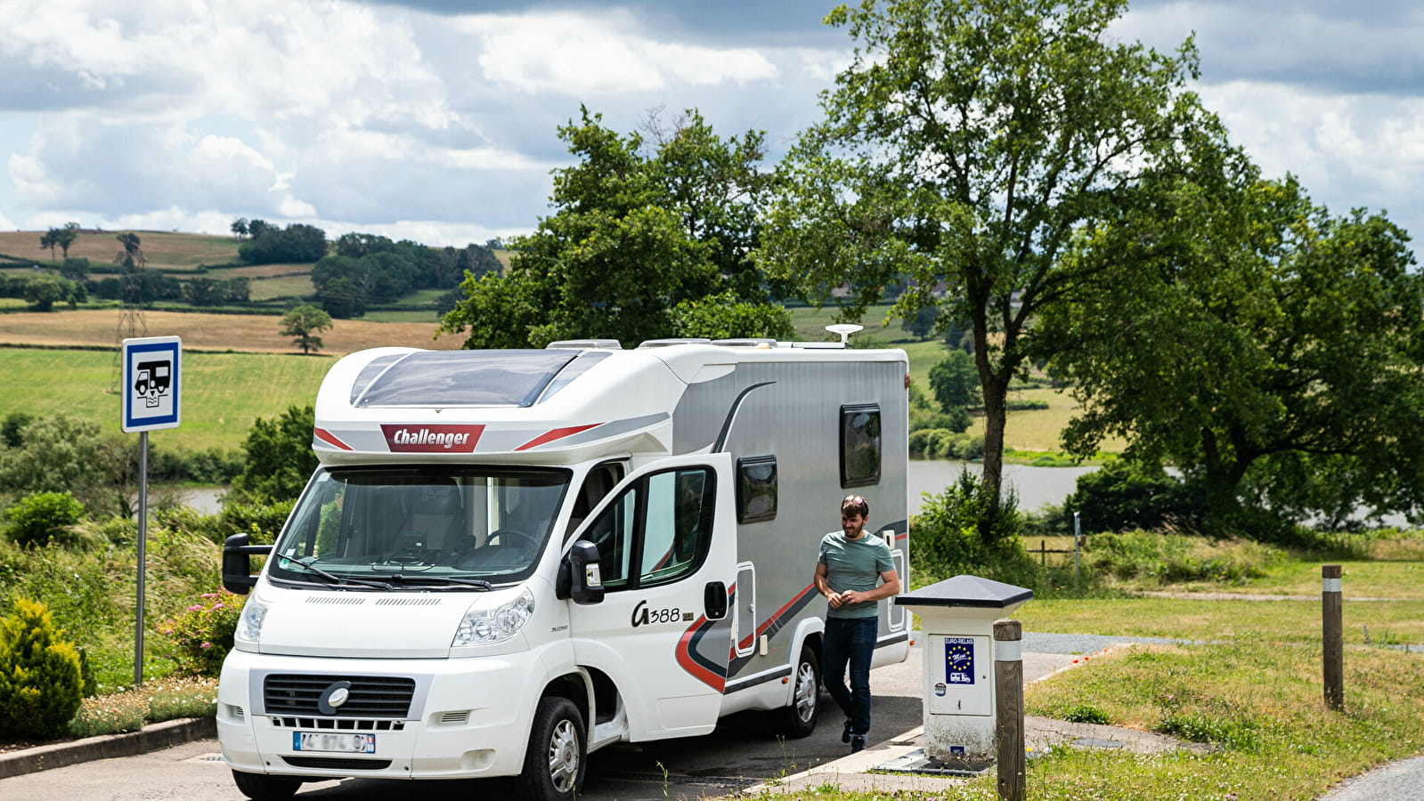 Aire de services pour camping-cars