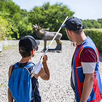 Visite-atelier : dans la peau d'un chasseur préhistorique - SOLUTRE-POUILLY