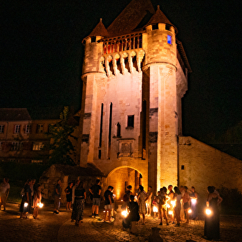 Balade aux lanternes : le quartier historique de Nevers - NEVERS