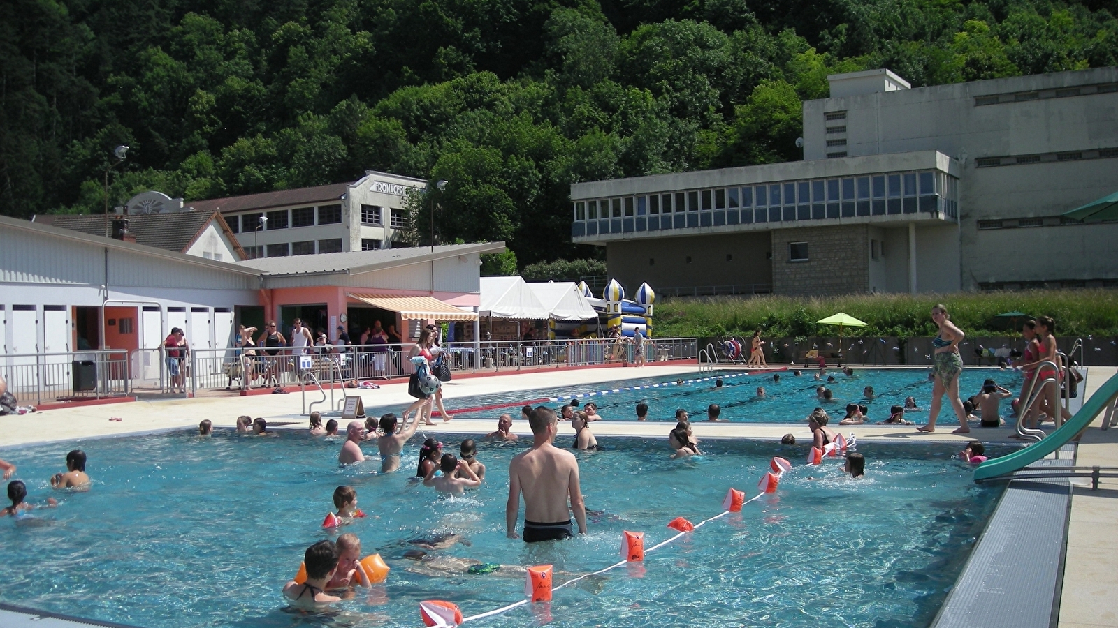 Piscine de Poligny