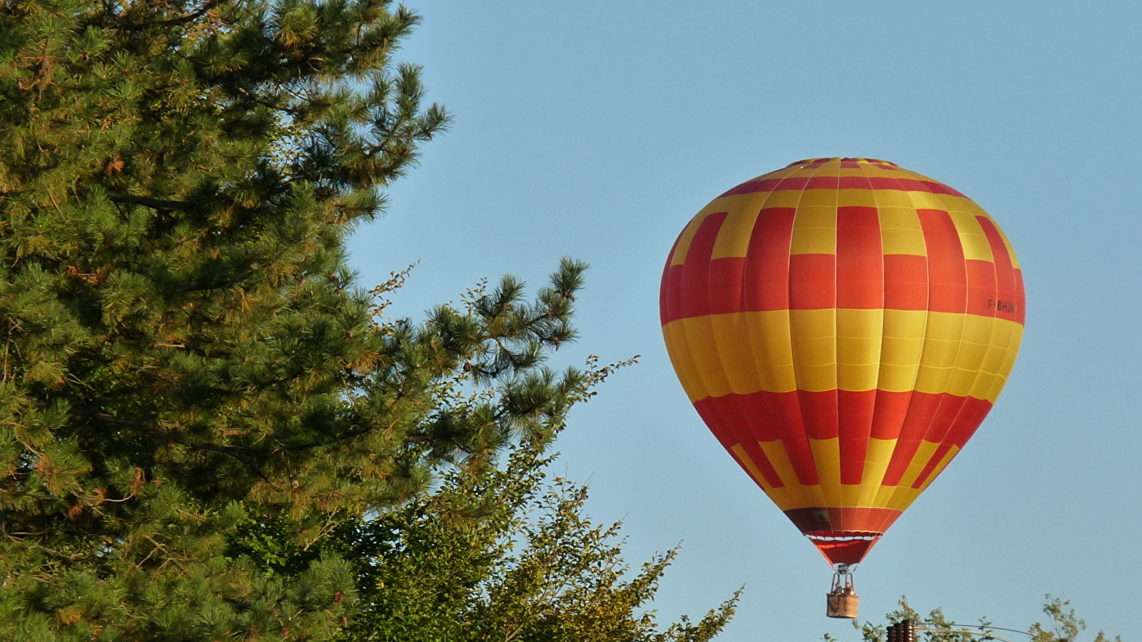 Beaune Montgolfière