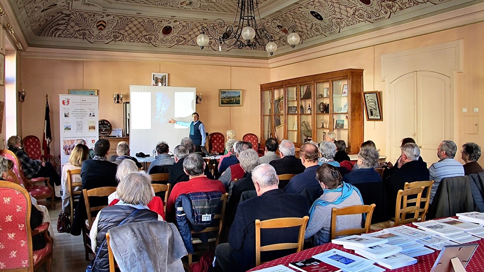 Conférence d'Elisabeth Dandel : Le Piteux de Beaune, ou la fortune d’une représentation médiévale
du Christ