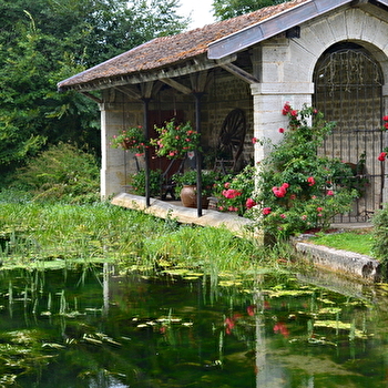 Lavoir de Courtivron - COURTIVRON