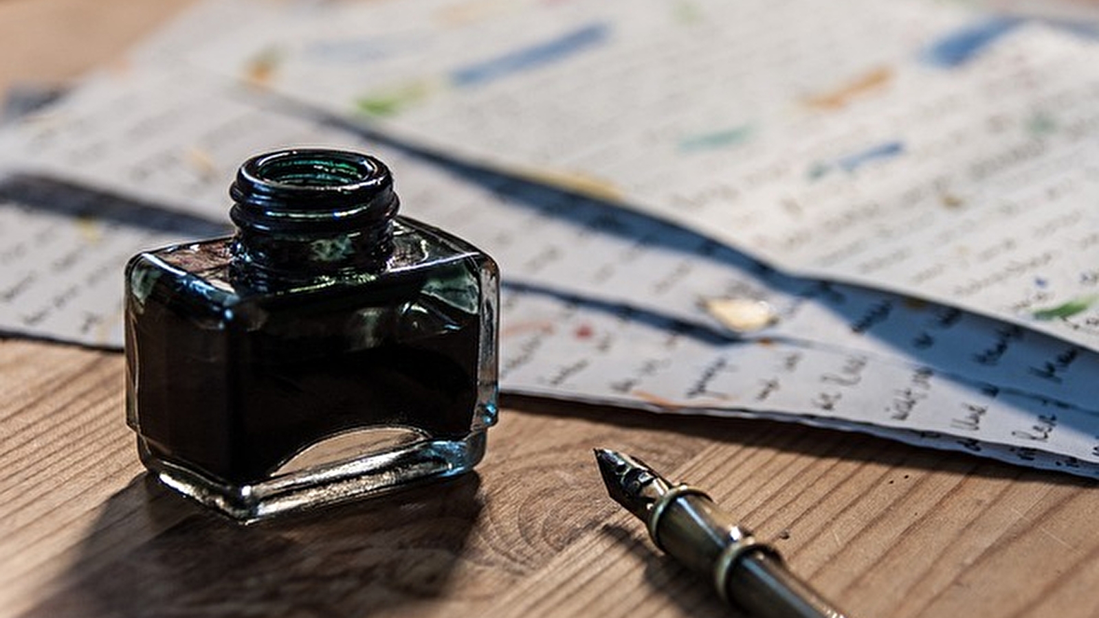 Atelier découverte encre de Chine et plume de verre