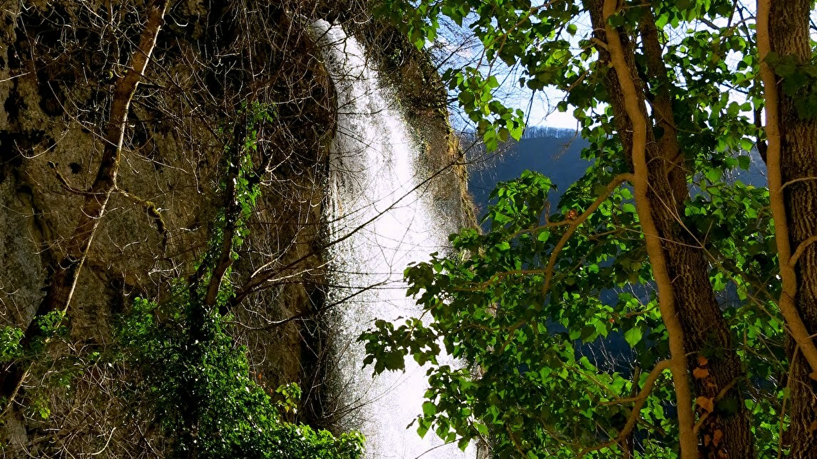 La cascade de Syratu