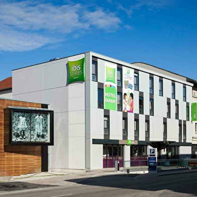 Hôtel Ibis Styles Velotte