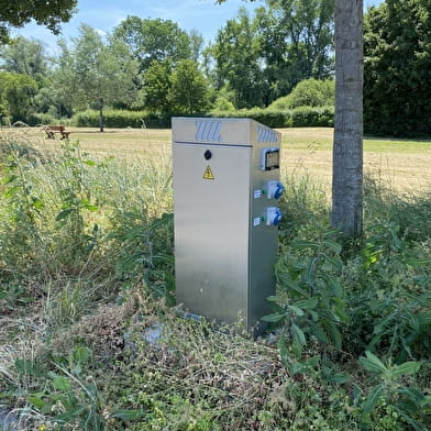 Aire de service pour camping-cars à Imphy